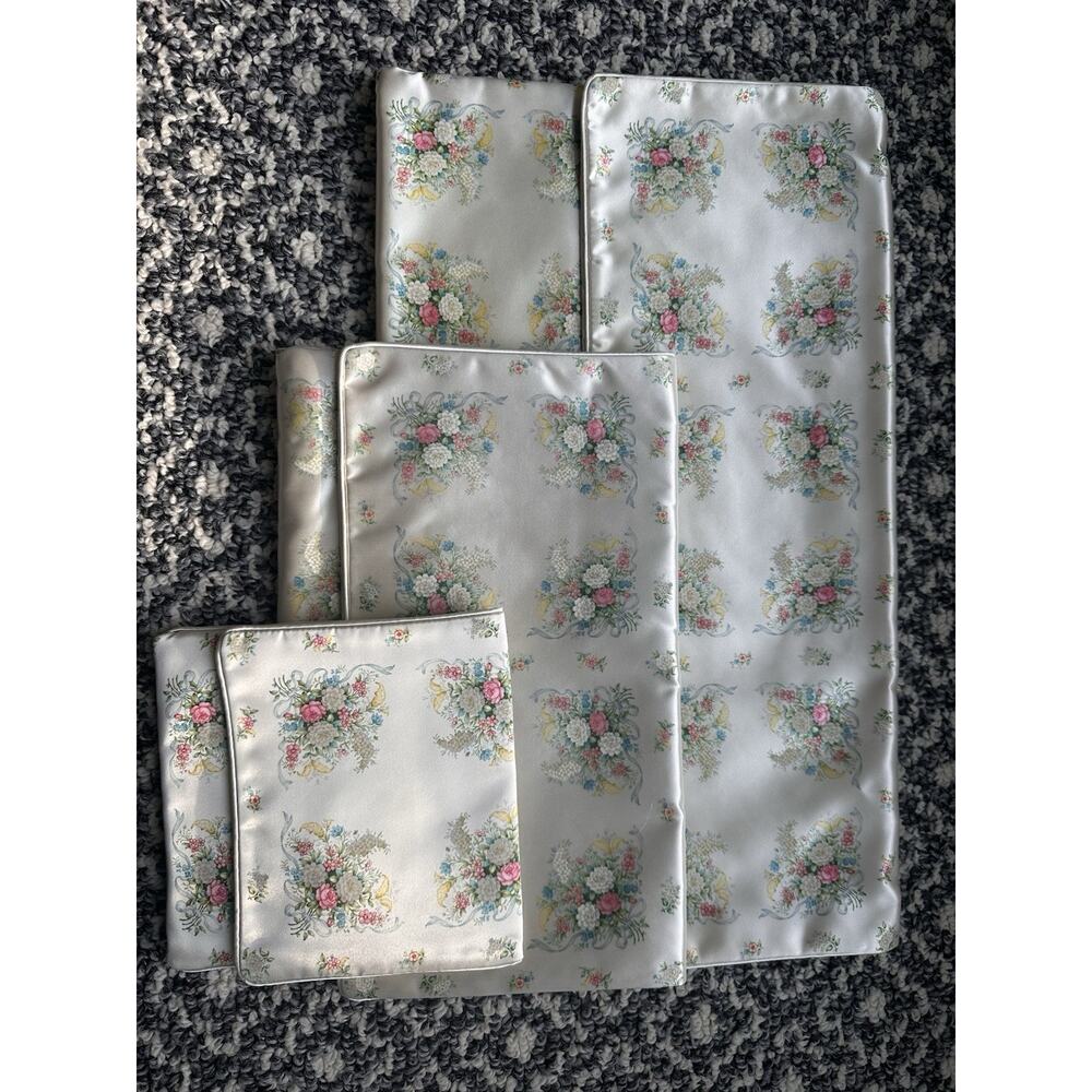Vintage Mary Chess Strategy Satin Gardenia Scented Sachet Jewelry Perfume Pouch